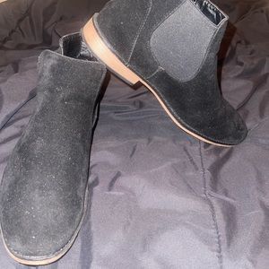 Charles southwell men size 8